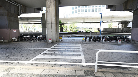 バス停からの行き方